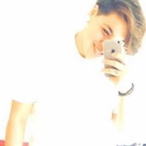 Meet your Posher, Roxana